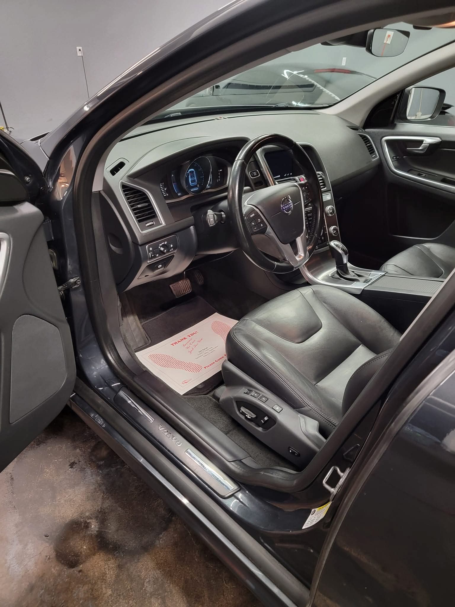 Interior Detail — 2021 Porsche 911